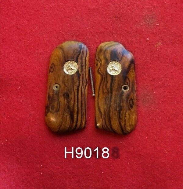 Nice Set Of Desert Ironwood Grips Wgold Mdlns For Colt 190308 Models Spresser Custom Grips 0545